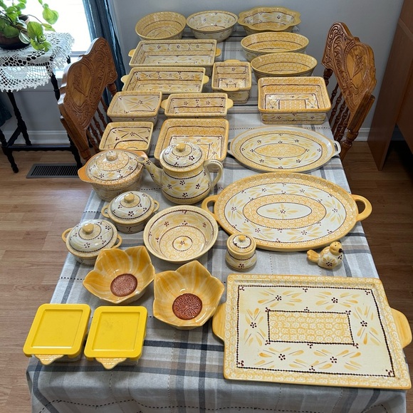 temptations bakeware presentable ovenware old world yellow Tara casserole set - Picture 6 of 6